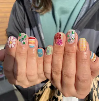 ネイル . unffのネイルデザイン