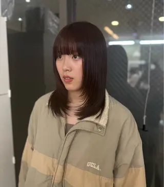 ミディアム Rinka/レイヤー /透明感カラーのヘアスタイル