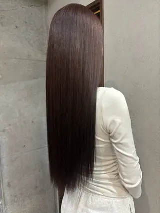 ロング カラー 汐 李のヘアスタイル