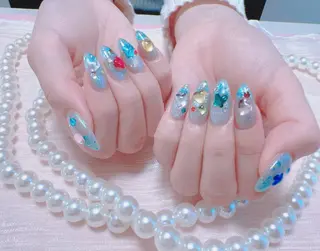 ネイル はぴねす所属・横浜 美夢のネイルデザイン