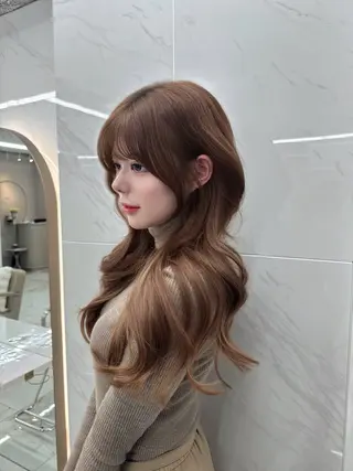 ロング 福間克徳/顔まわり /レイヤーカットのヘアスタイル