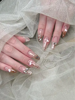 ネイル Maggie Nail🦩のネイルデザイン