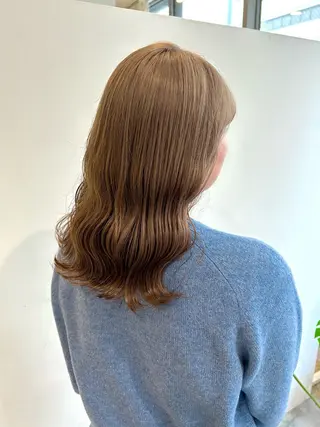 ミディアム 北田 美琴 / 柔らかいカラーのヘアスタイル