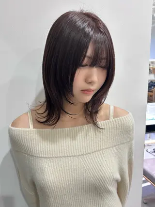 ミディアム カラー レイヤーカット⛓ hina🩶のヘアスタイル