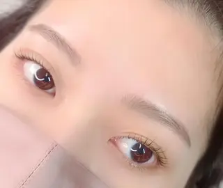 メンズ マツエク・マツパ アイブロウ NAZ eyelash&eyebrow by medical salon所属・NAZ 表参道 Tomokoのマツエク・マツパデザイン
