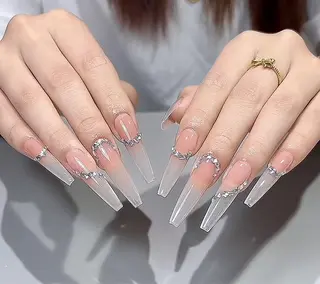 ネイル 長さ出し専門パーツ jenniferのネイルデザイン