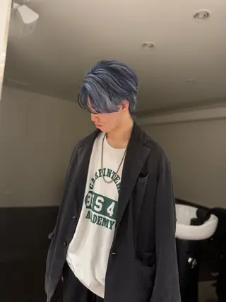 カラー メンズ ダメージレスブリーチ HIROSHIのヘアスタイル