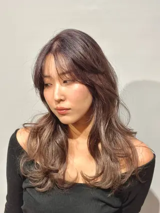 セミロング カラー パーマ ✂︎cadre✂︎ 🪶かまだれいし🪶のヘアスタイル