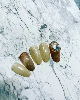 ネイル doux BORIEのネイルデザイン