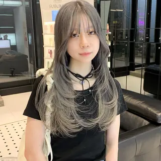 ロング ハッシュカット/ハイ トーン/MANAMIのヘアスタイル