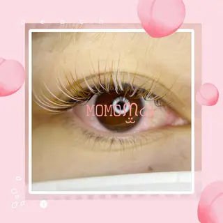 マツエク・マツパ モテデザインのプロ モモ🍑のマツエク・マツパデザイン