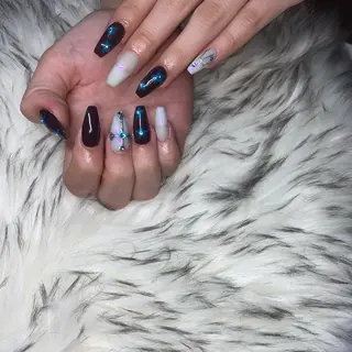 ネイル la vie  Luire所属・la vie Luire ｱｽｶのネイルデザイン