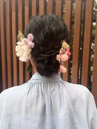 セミロング ヘアアレンジ 🎗️【ヘアセット 美眉】吉川玲🎗️のヘアスタイル