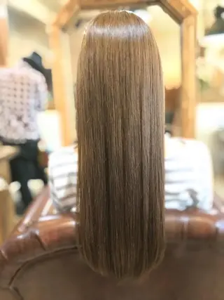 ロング カラー 艶髪🍒髪質改善特化 GARDINAのヘアスタイル