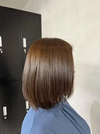 カラー 小森聖奈 韓国風レイヤーカットのヘアスタイル