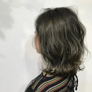 ミディアム カラー レイヤー/顔周り /AKARIのヘアスタイル