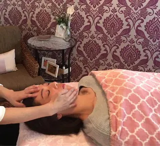 小顔矯正＆ロミロミ ラハイナ所属・小顔矯正 ラハイナのエステ・リラクイメージ