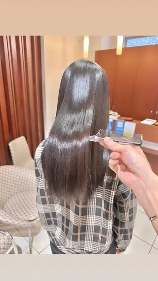 セミロング SALOWIN大宮suite所属・🫧髪質改善🫧 園城寺裕也のヘアスタイル