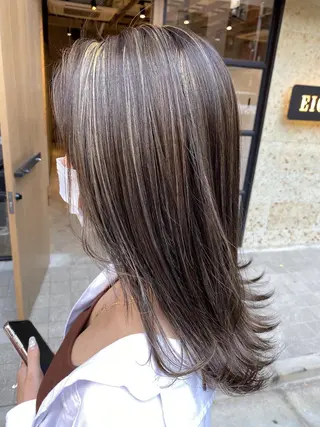 ミディアム カラー LA KING GINZA TOKYO所属・🧡ショートの達人 🧡SHOのヘアスタイル