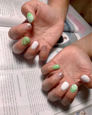 ネイル 💅E•U•B NAIL🌹所属・横浜市中区曙町 ネイルE·U·Bのネイルデザイン