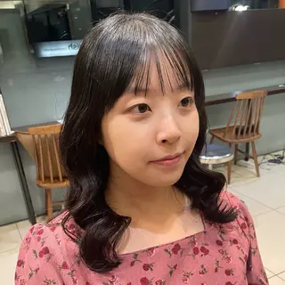 ミディアム パーマ 韓国風パーマ🌿コテ 巻き風パーマ/るいのヘアスタイル