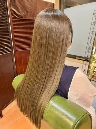 ロング カラー 石井 佑樹のヘアスタイル