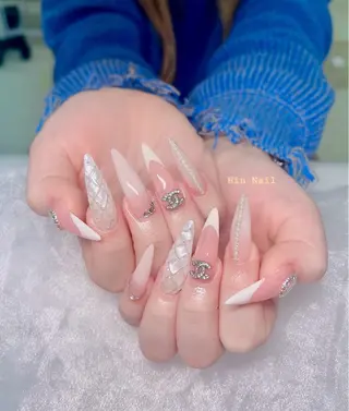 ネイル HIN NAILのネイルデザイン