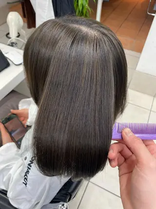 ミディアム カラー TONI&GUY   EBISU所属・星野 菜月のヘアスタイル