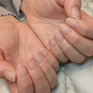 ネイル ジェヌインネイル 河内のネイルデザイン