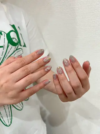 ネイル Ui_Amor (パラジェル)のネイルデザイン