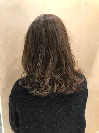 セミロング カラー 髪質改善支持率 No. 1✨mayuのヘアスタイル