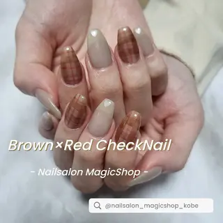 ネイル Nailsalon MagicShopのネイルデザイン