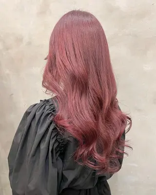 ロング カラー ヘアアレンジ 【ピンク/韓国ヘア/ ヘアセット】亜海のヘアスタイル