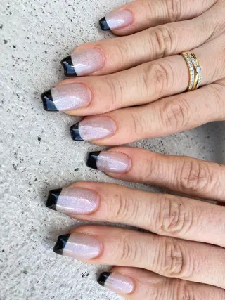 ミディアム ネイル ✴︎ Delightのネイルデザイン