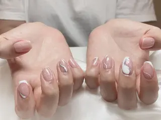 ネイル Ui_Amor (パラジェル)のネイルデザイン