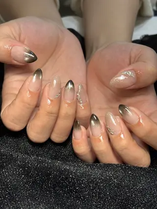 ネイル ✴︎ Delightのネイルデザイン