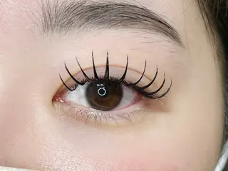 マツエク・マツパ Ceushen by DAWN所属・Ceushen 保科のマツエク・マツパデザイン