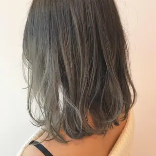 セミロング カラー ヤマモト マイのヘアスタイル
