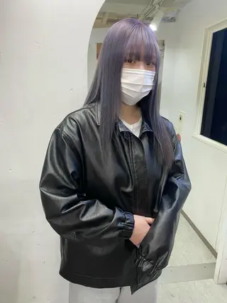 セミロング ミルクティーベージュ outaのヘアスタイル