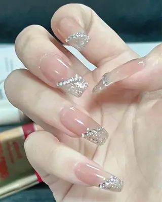 ネイル LEDアイラッシュ ∩_∩アオイのマツエク・マツパデザイン