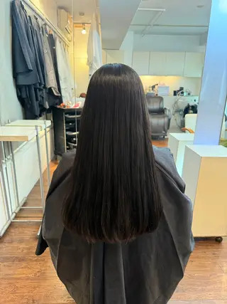 ロング KINGDOM 清野　都和のヘアスタイル