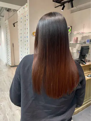 COIFF1RST NAGASAKI SHAMPOO BOY所属・與那城 雪のヘアスタイル