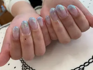 ミディアム ネイル Amelia さくらいのネイルデザイン