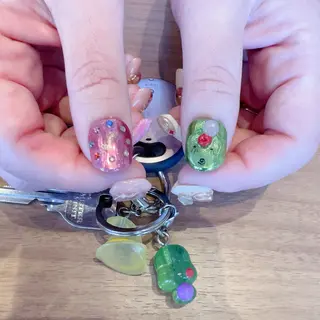 ネイル Total Beauty Salon CURE 津田沼店所属・イエティ .のネイルデザイン