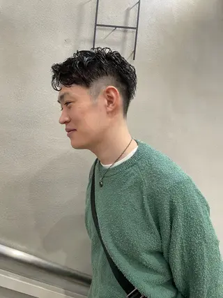 ショート パーマ メンズ 佐藤 永夏のヘアスタイル