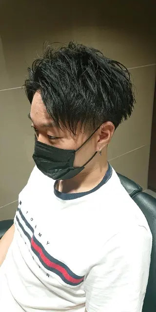 ミディアム 餘野 翔舞のヘアスタイル