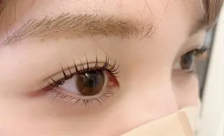 マツエク・マツパ アイサロンTOP BROW天王寺あべの店所属・TOPBROW マユリのマツエク・マツパデザイン