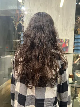 ロング パーマ ROBBY所属・松井美樹/似合わせ ガーリー・韓国のヘアスタイル