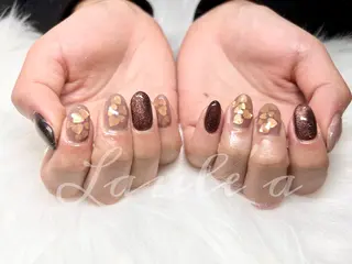 ネイル Laule'a ayaのネイルデザイン