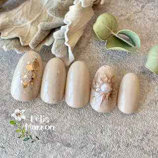 ネイル Lelis Marron所属・岸 侑李のネイルデザイン